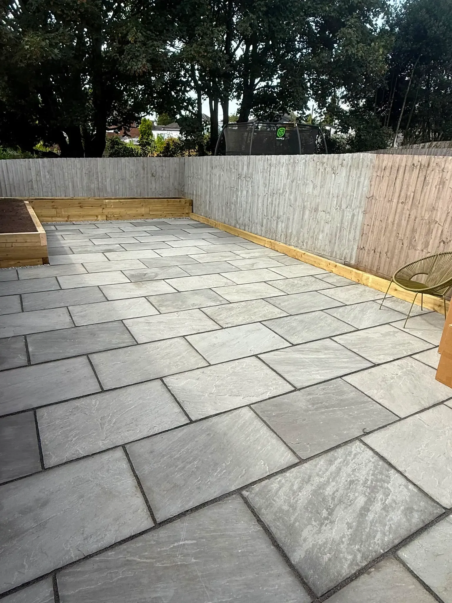 Paving installation 33