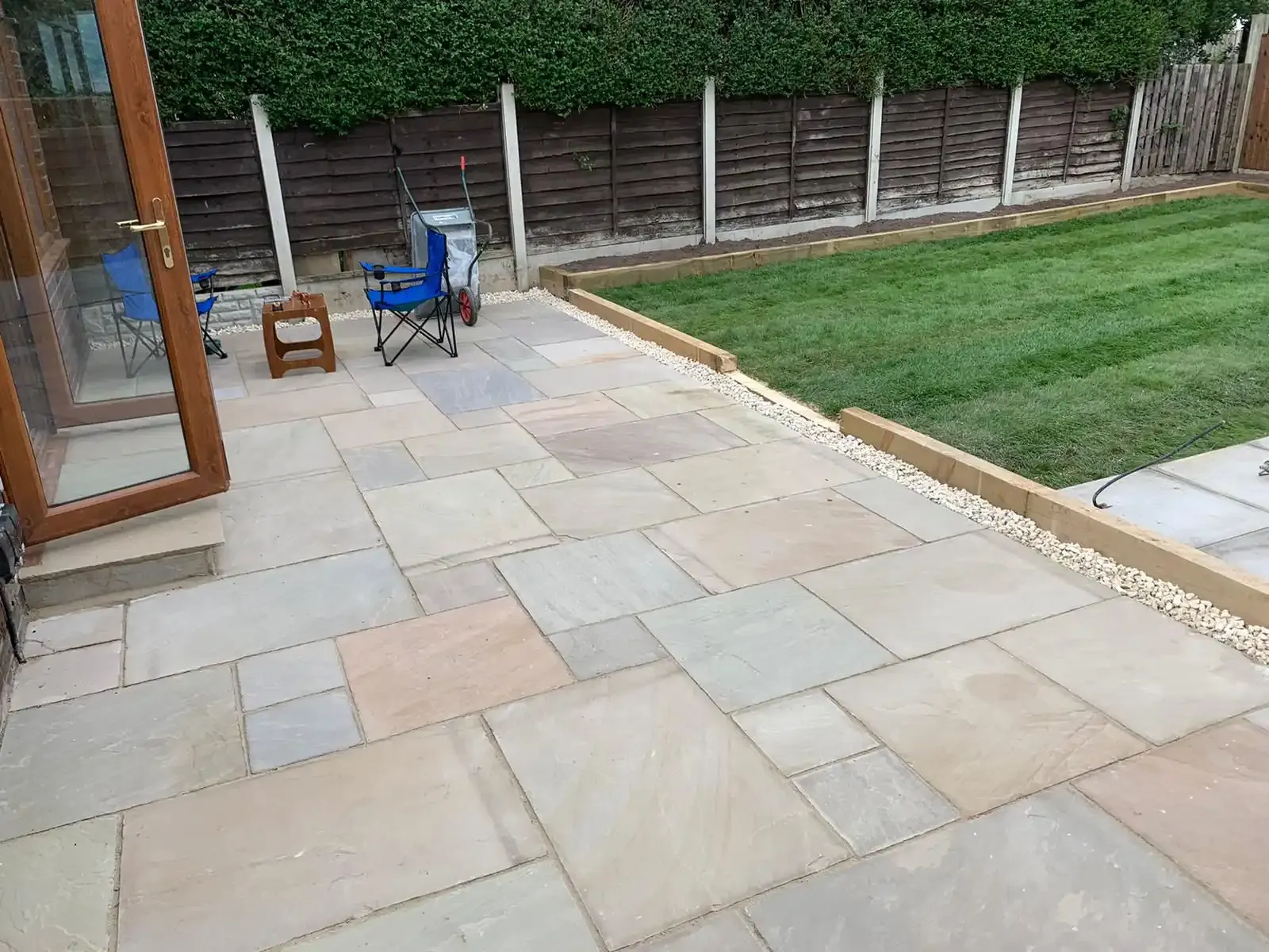 Paving installation 24